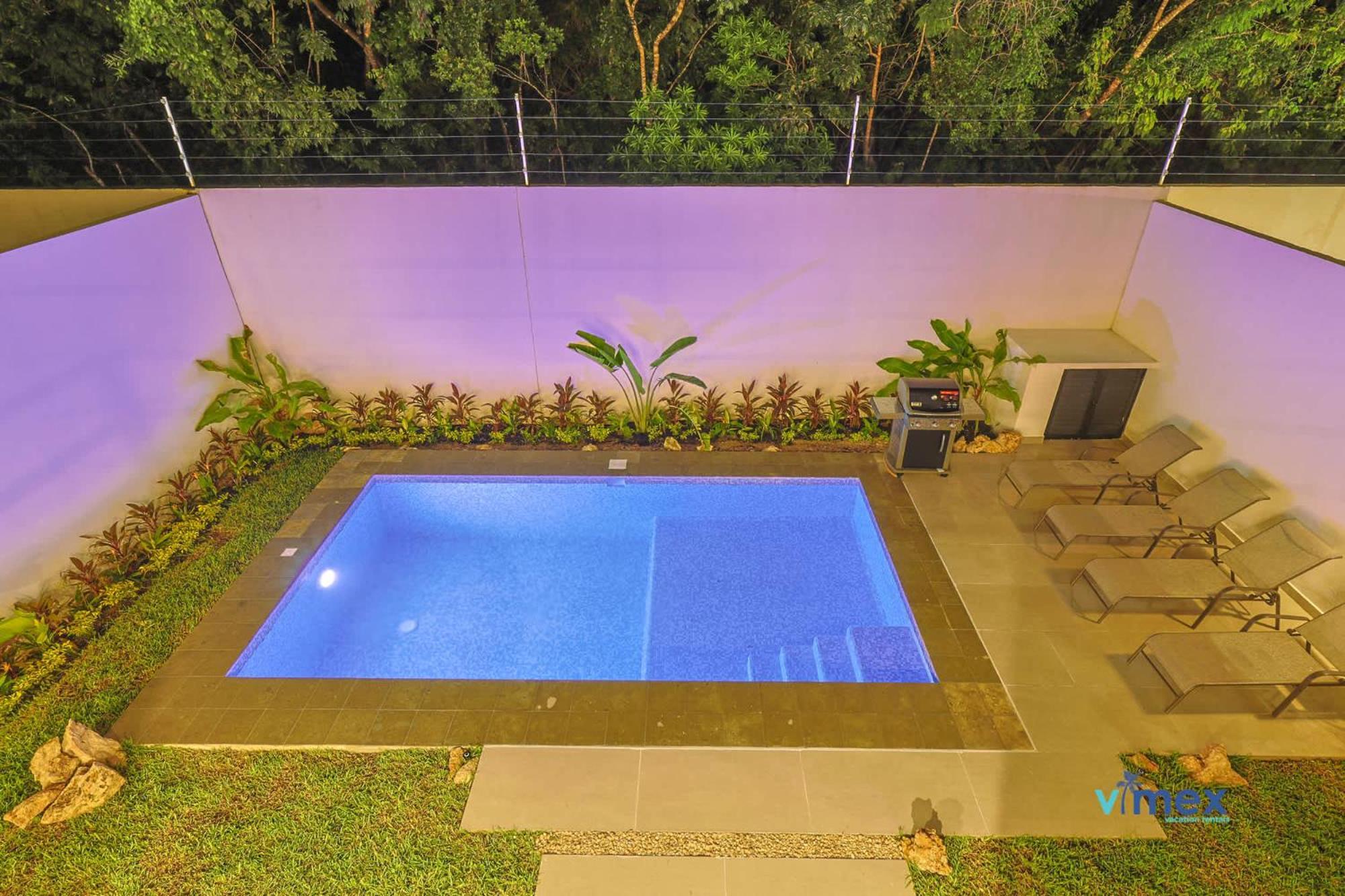 Modern Townhouse With Private Pool And Bbq Area Playa del Carmen