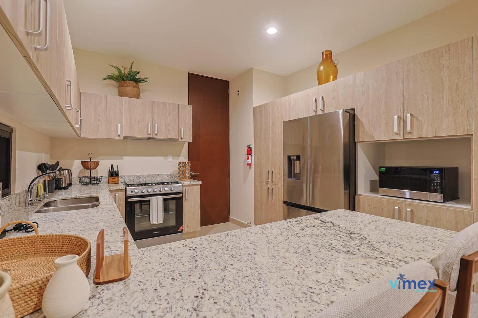 Modern Townhouse With Private Pool And Bbq Area Playa del Carmen
